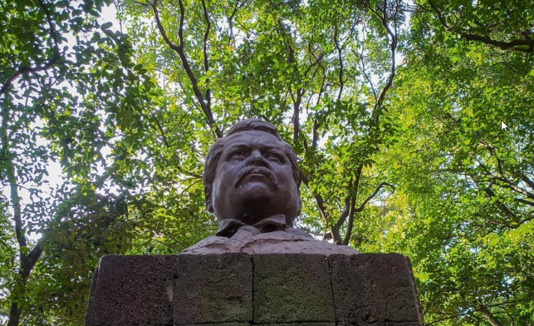 Monumento a José Guadalupe Posada