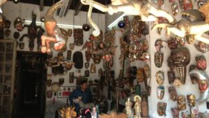 Masks Palace Galería Eugenio