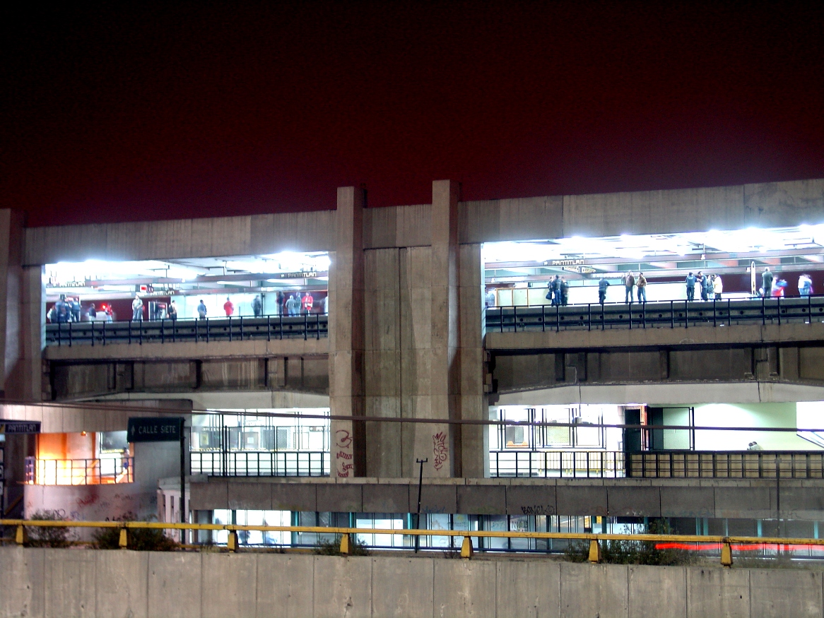 Metro Pantitlan