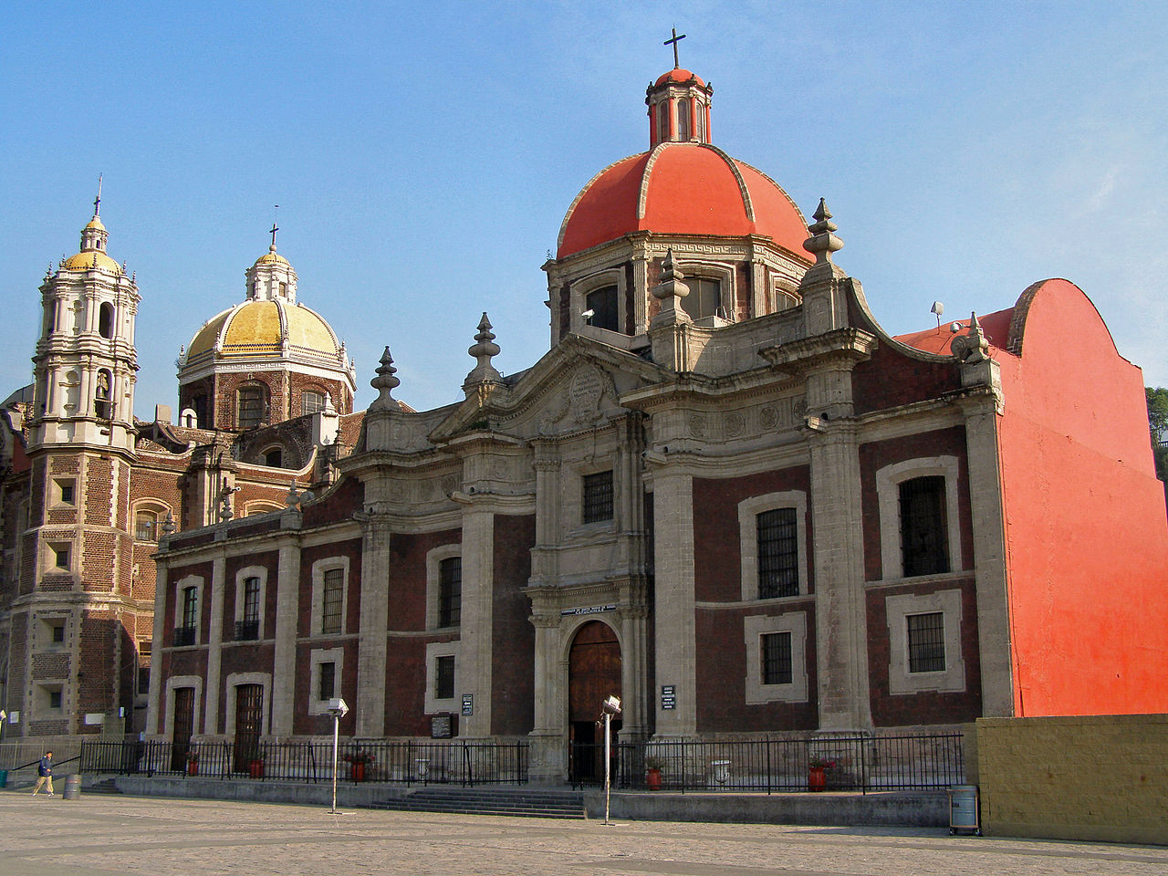 Parroquia de Santa María de Guadalupe - Capuchinas