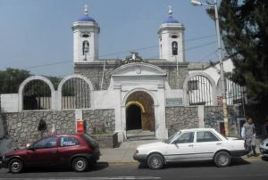 Santiago Atzacoalco, iglesia y cementerio