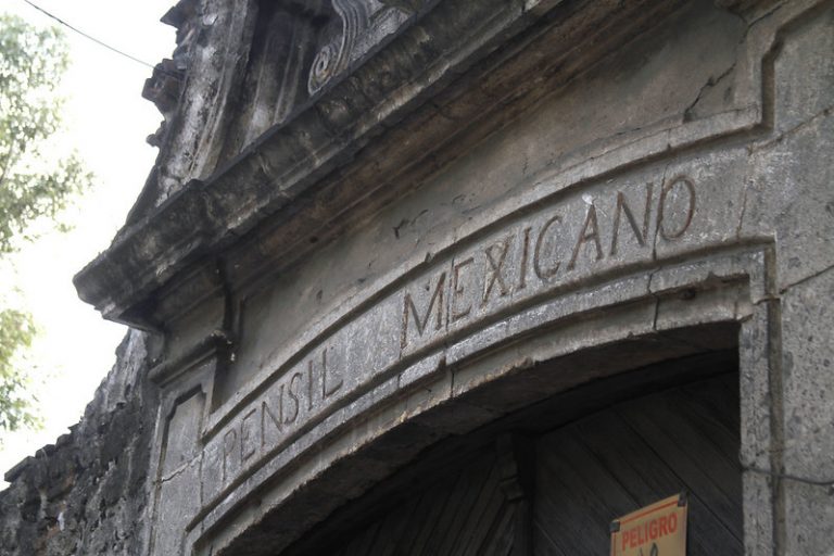 Pensil Mexicano (Ruinas)