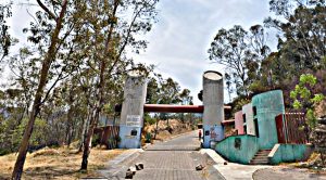 Sierra de Guadalupe (La entrada de Los Nísperos)
