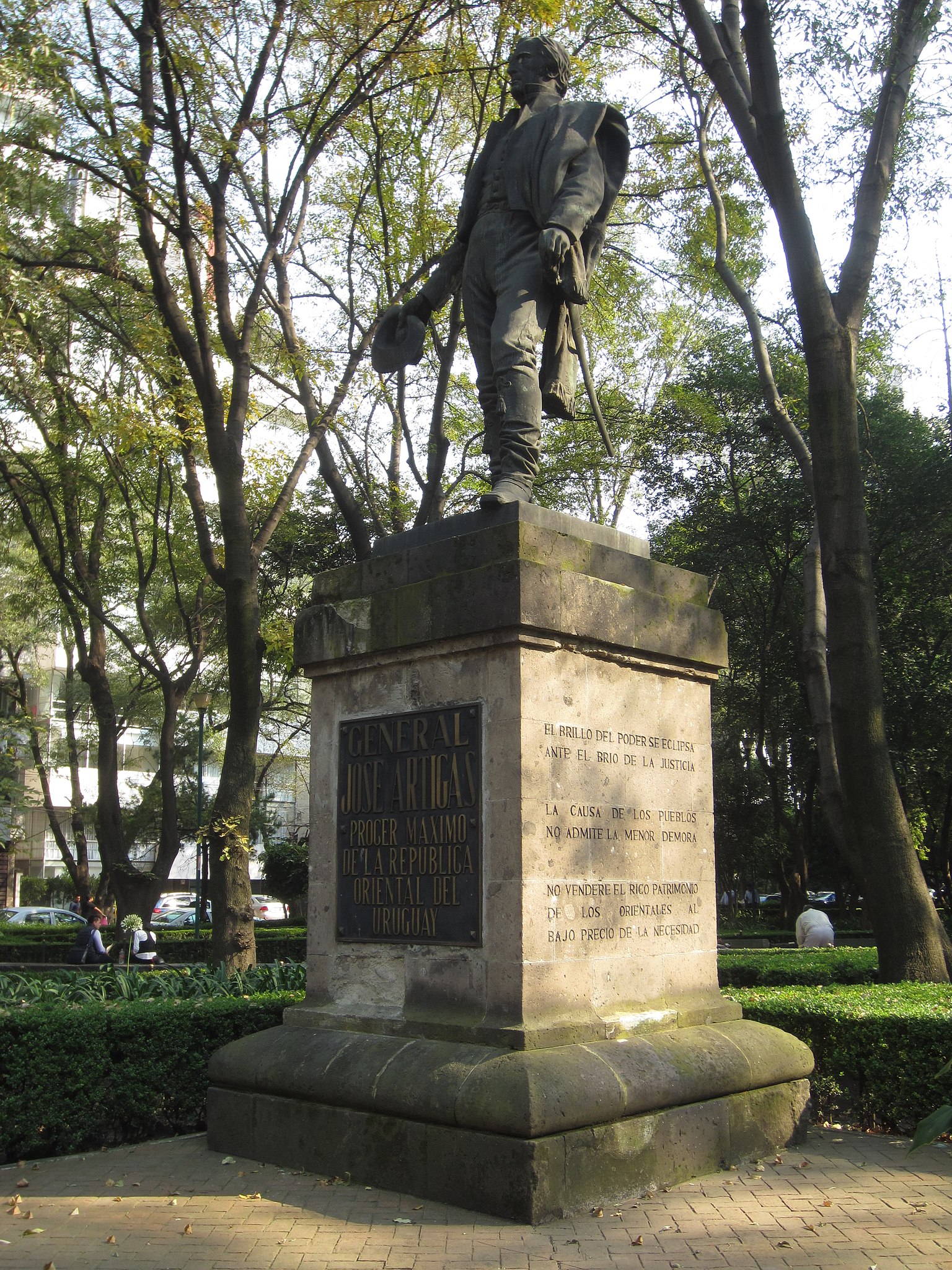 Plaza Uruguay Artigas
