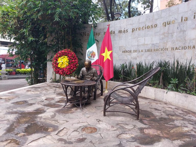 Parque héroe de la liberación de Vietnam