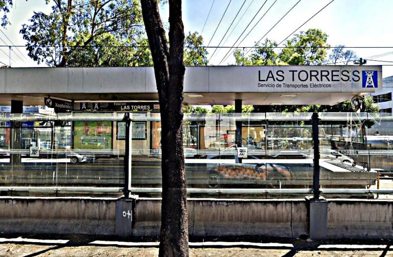 Estación Las Torres del Tren Ligero