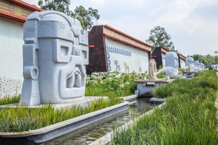 Fuente Mito del Agua, Chapultepec
