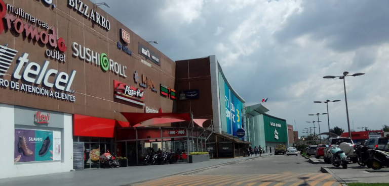 Plaza Central, Abastos